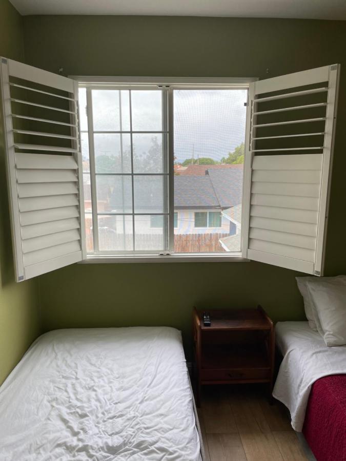 Private Room In Los Angeles La With Tv & Wifi & Ac & View Of Hollywood Sign & Private Fridge & Shared Kitchen!!! Eksteriør billede